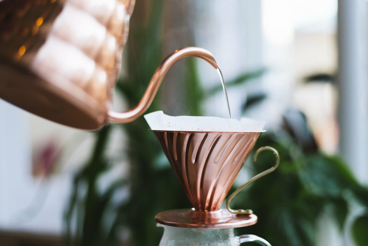 Bollitore per caffè in acciaio inossidabile, bollitore a collo d'oca da 600 ml con termometro, teiera con beccuccio a collo d'oca per versare sopra il bollitore per la cucina di casa(Nero Bollitore per caffè in acciaio inossidabile, bollitore a collo d'oca da 600 ml con termometro, teiera con beccuccio a collo d'oca per versare sopra il bollitore per la cucina di casa(Nero