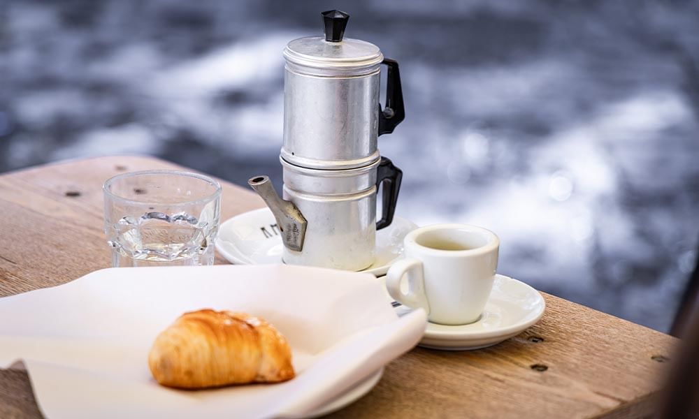 Caffè alla napoletana: tradizione e sentimento